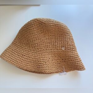 Lululemon Natural Crochet Hat NWT